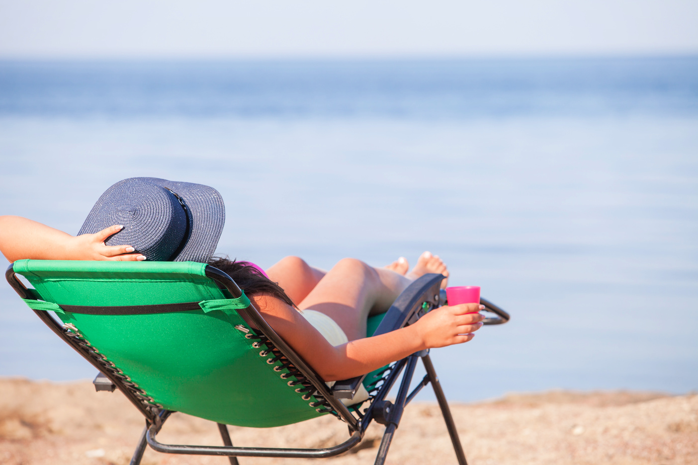 green zero gravity beach chair